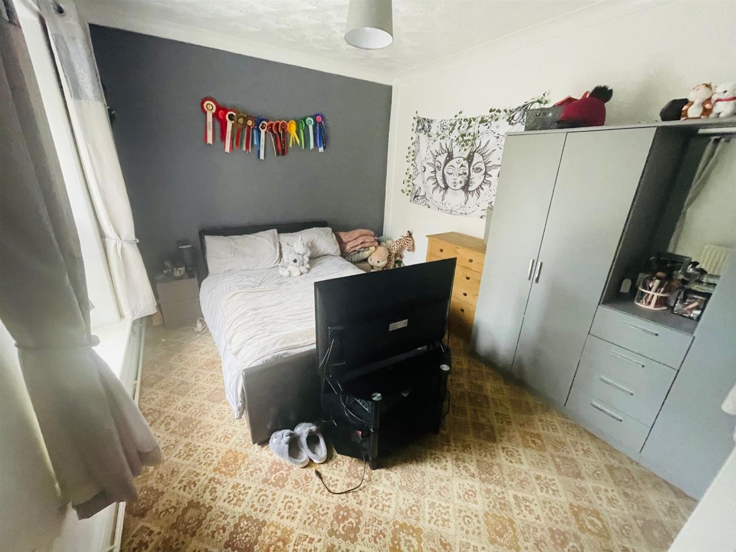 Tyn Y Bonau Road, Pontarddulais, Swansea, SA4 8RZ